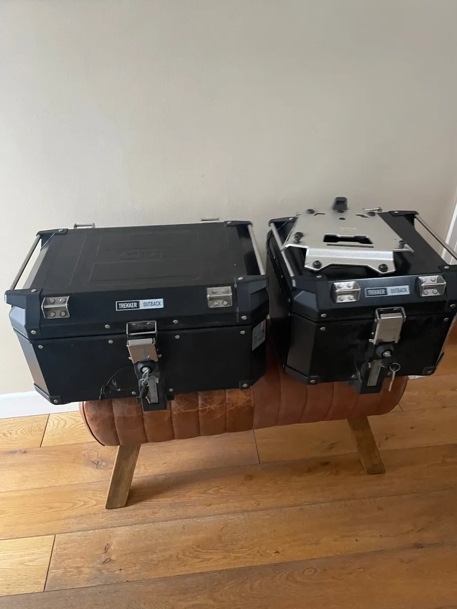 GIVI Trekker Outback Top boxes - Image 1