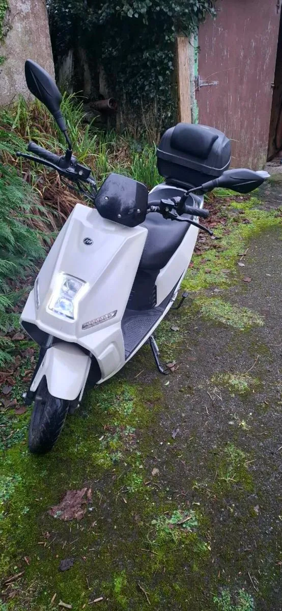 Scooter electric.. - Image 4
