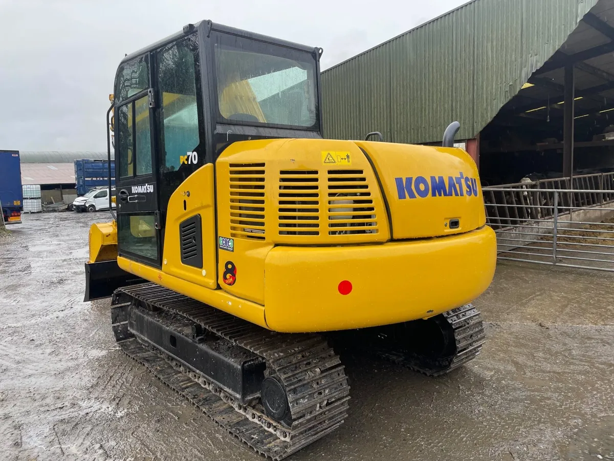 Komatsu Pc70 digger 7 ton - Image 3