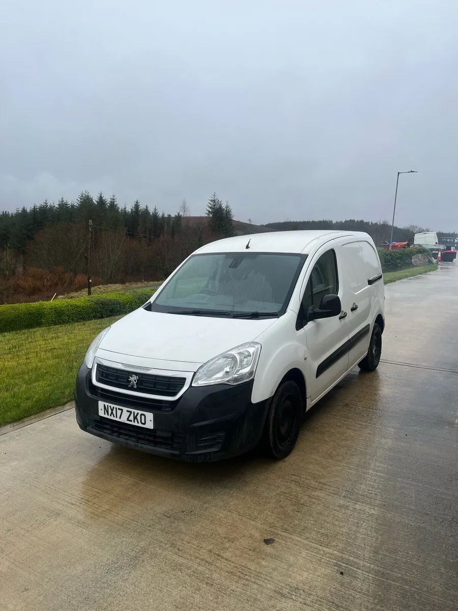 2017 Peugeot partner - Image 1