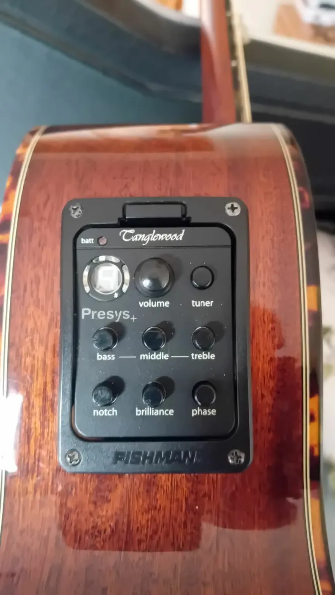 TANGLEWOOD TW47E ACOUSTIC ELECTRIC GUITAR - Image 3