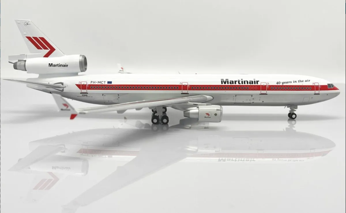 Douglas MD11 Martinair.1:200 Trident - Image 2