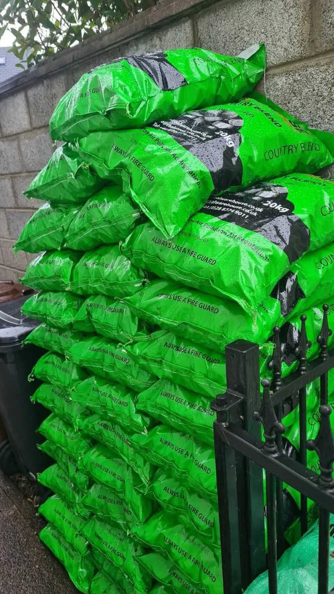 7x 20kg coal - free delivery - Image 1