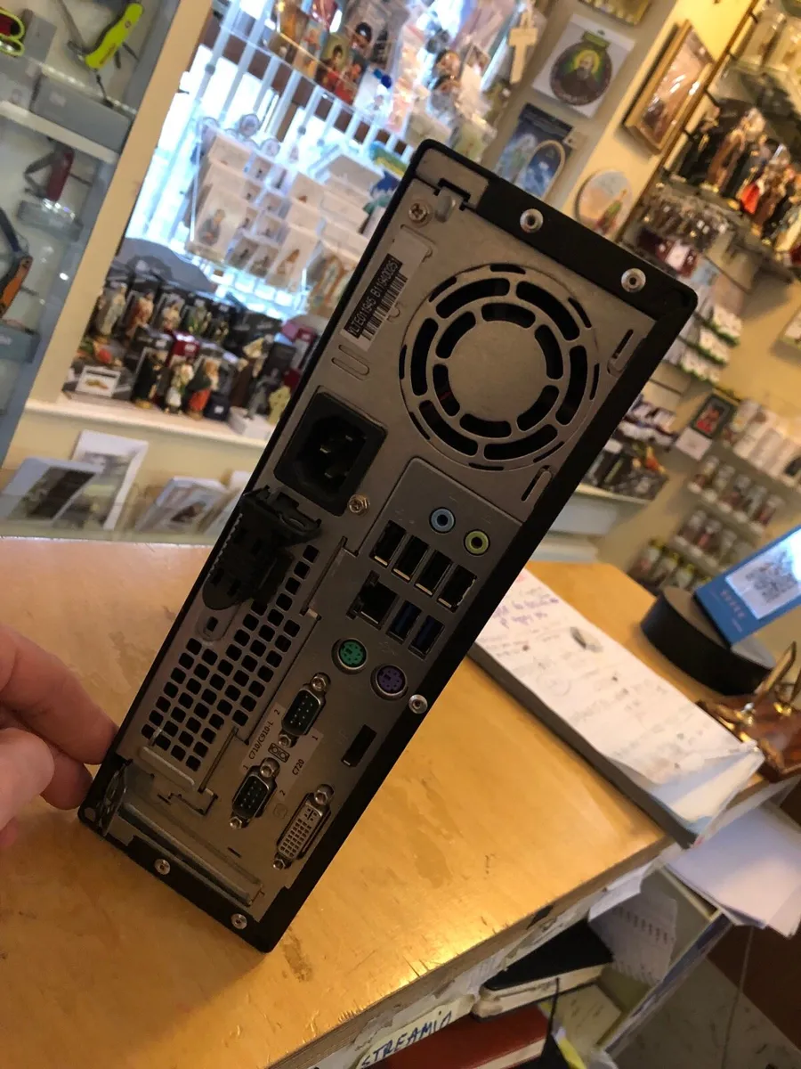 FIJITSU Compact Desktop PC i5 Pro SSD - Image 4