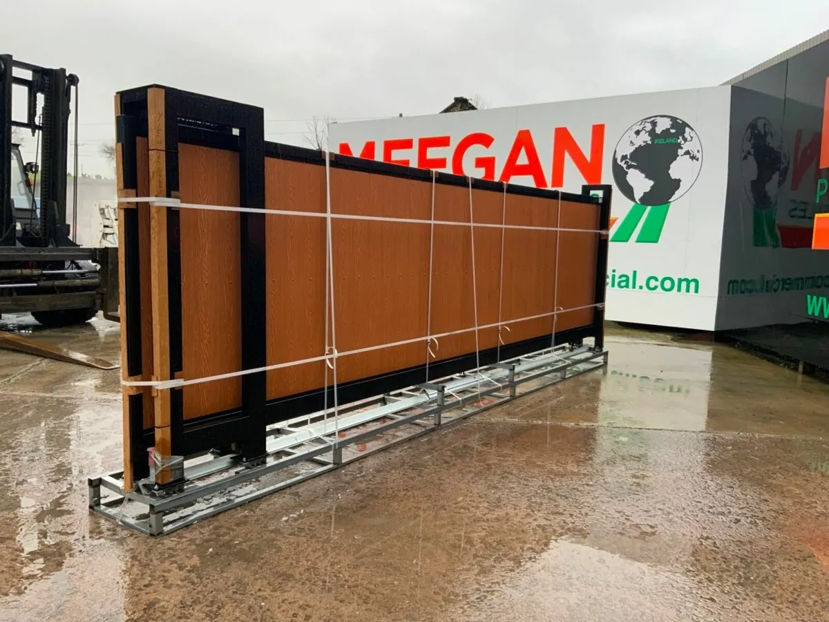 UNUSED....20ft ELECTRIC SLIDING GATE........719p. - Image 2