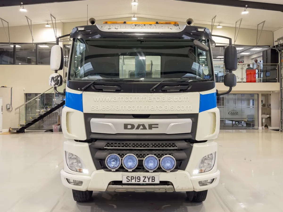 2019 DAF CF 450 TIPPER - Image 2