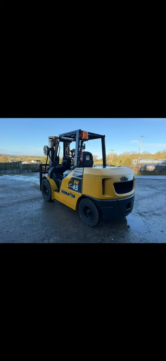 2019 Komatsu FH45-1 Forklift – 4.5 Tonne | Contain - Image 2