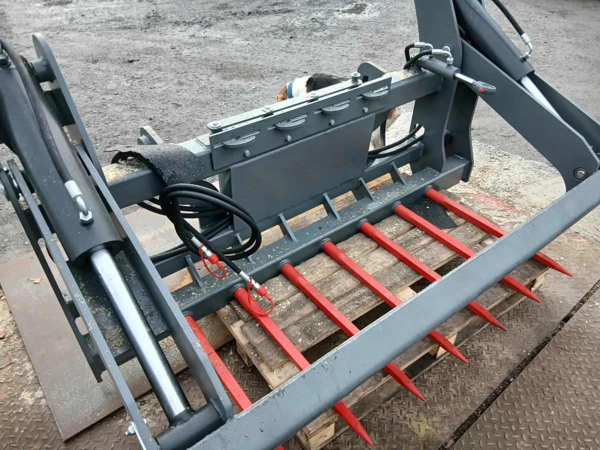 Bale slicer/Bale shear - Image 1