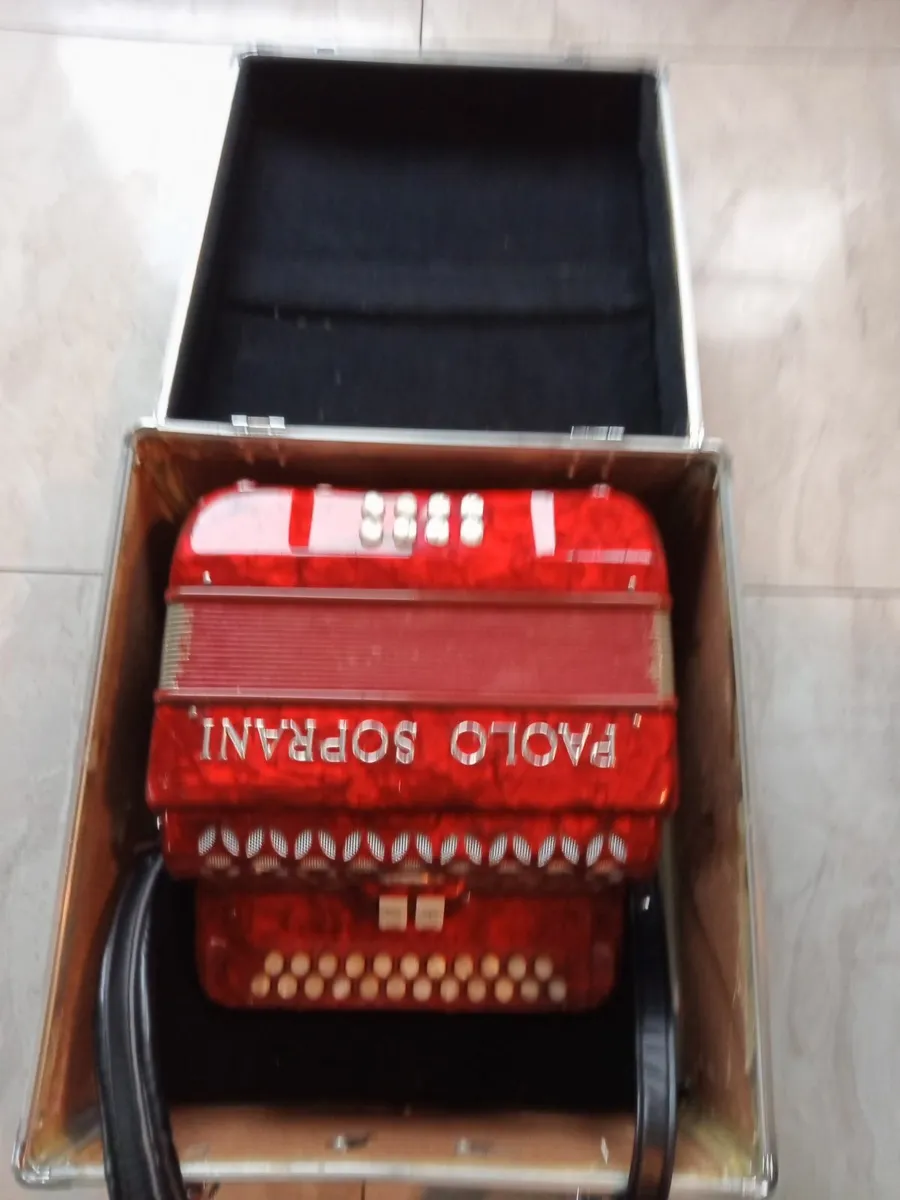 Paolo soprani button accordion B/C - Image 1