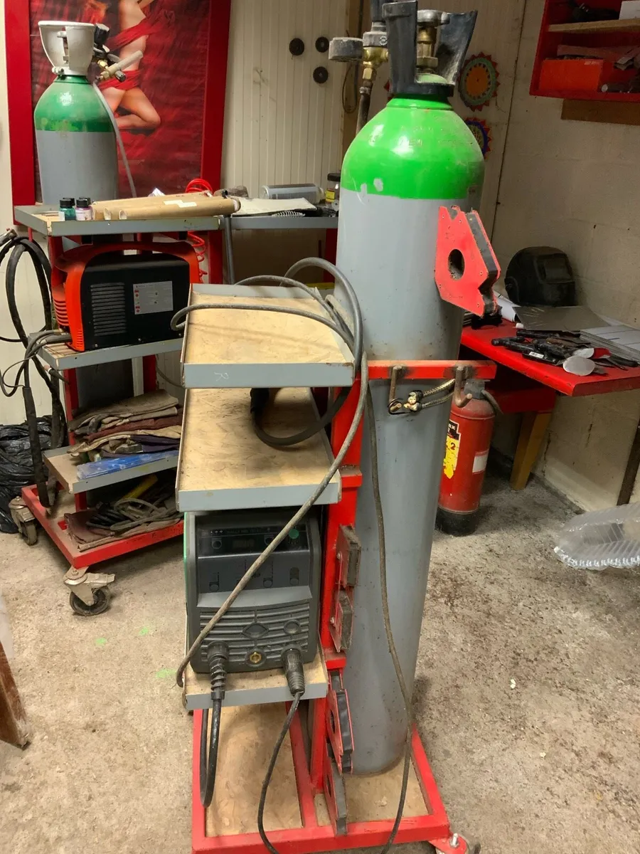 Welder - Like New - Image 2