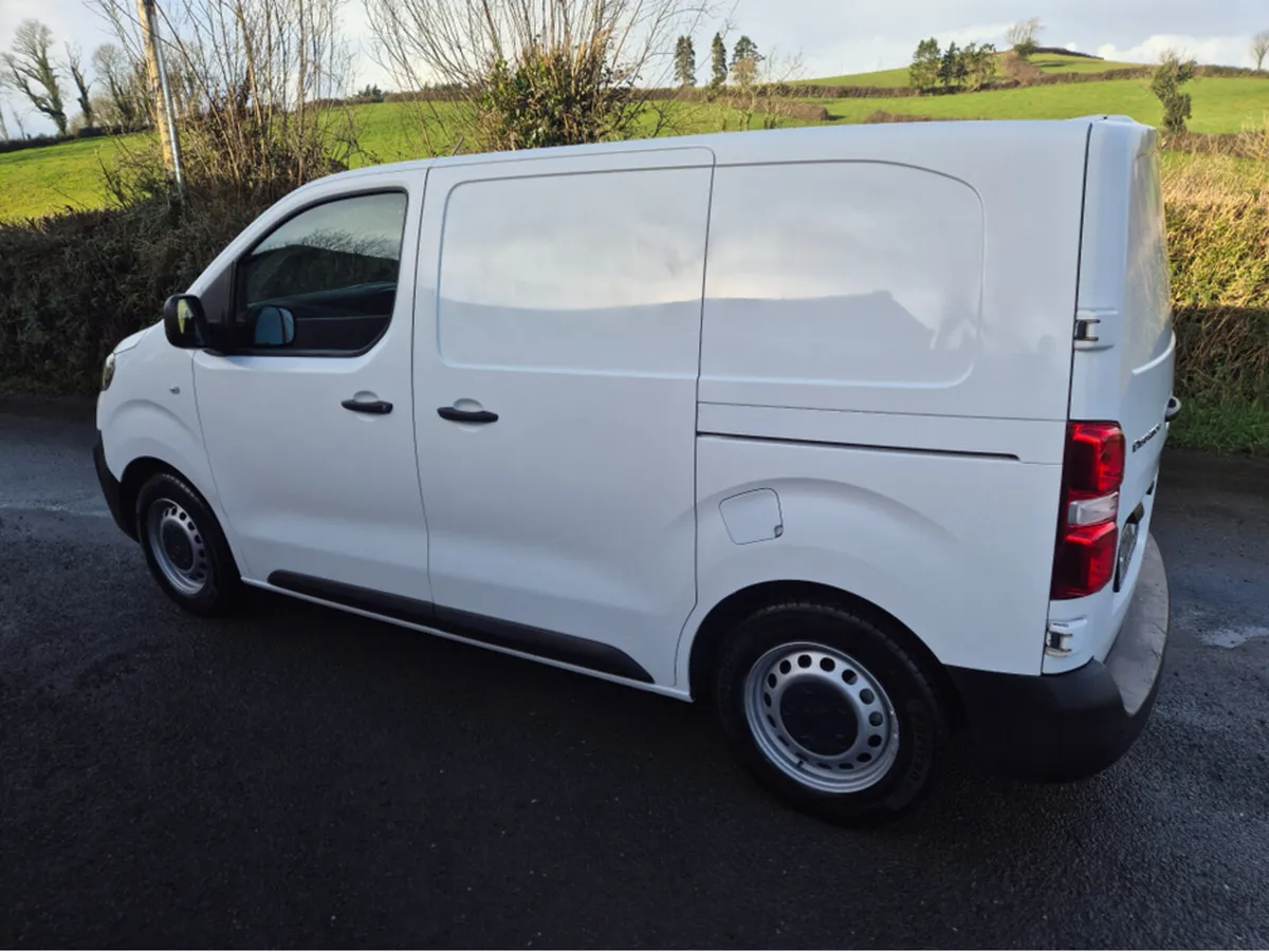 Citroen Dispatch XS BLUEHDI 95 4DR - Image 3