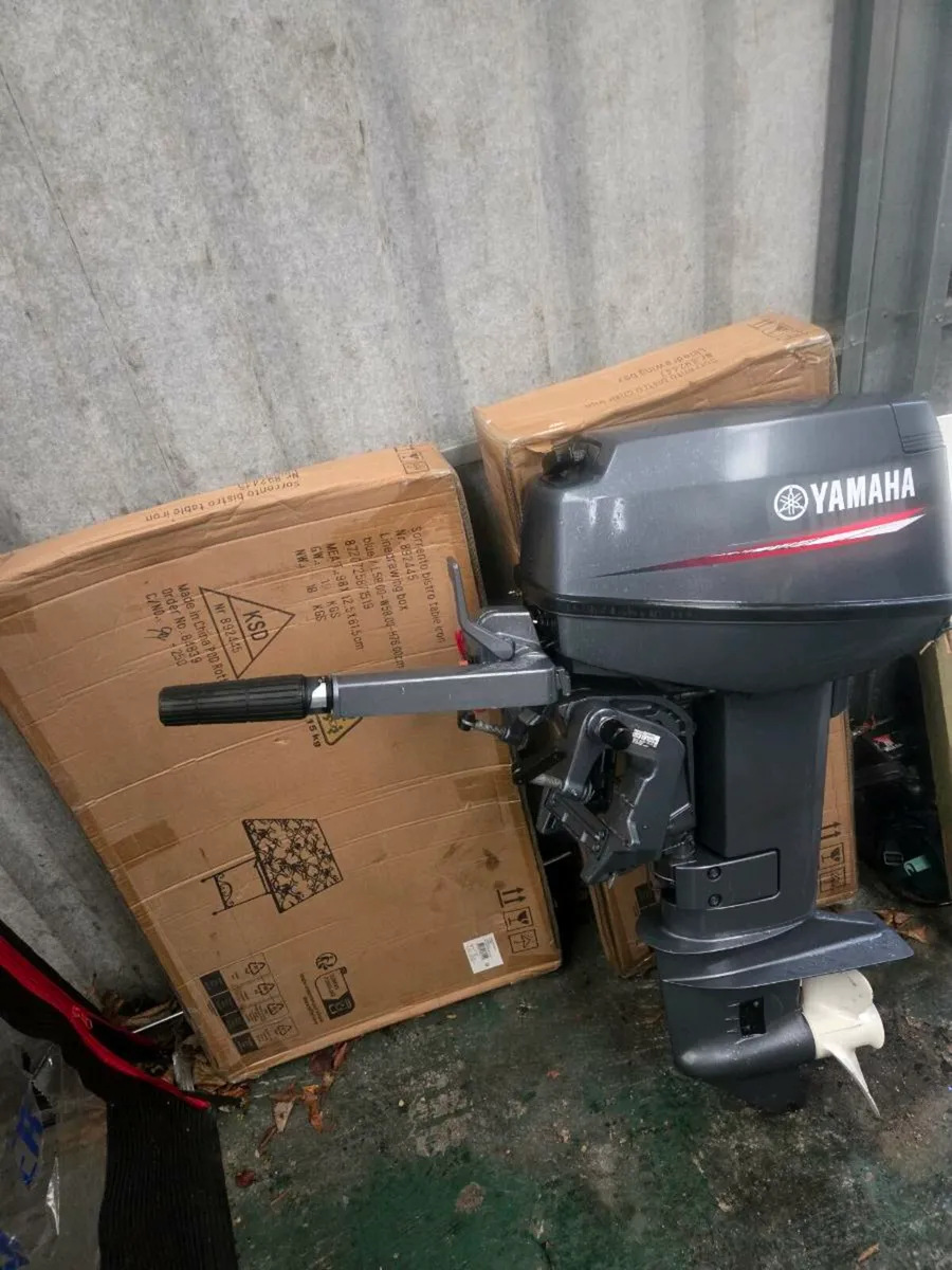 Boat engine - Image 2