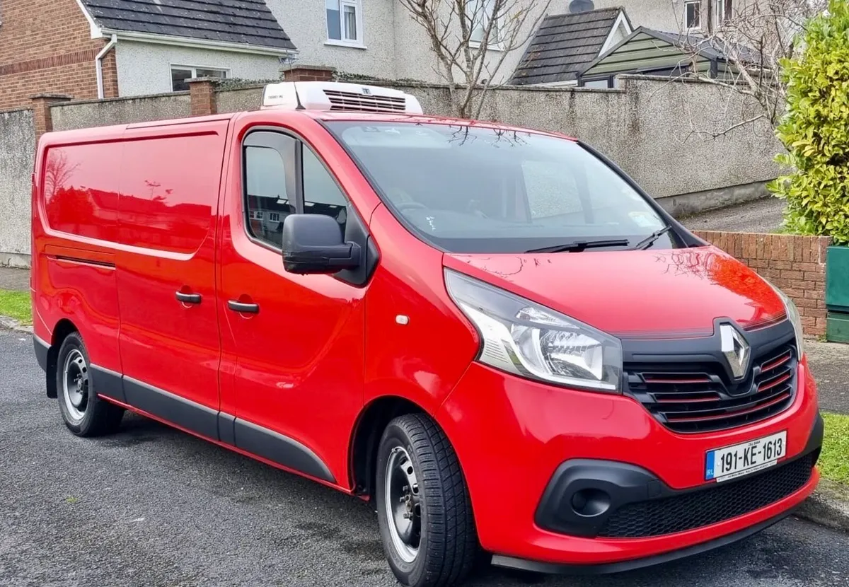 2019 Renault Trafic Fridge van - Image 1