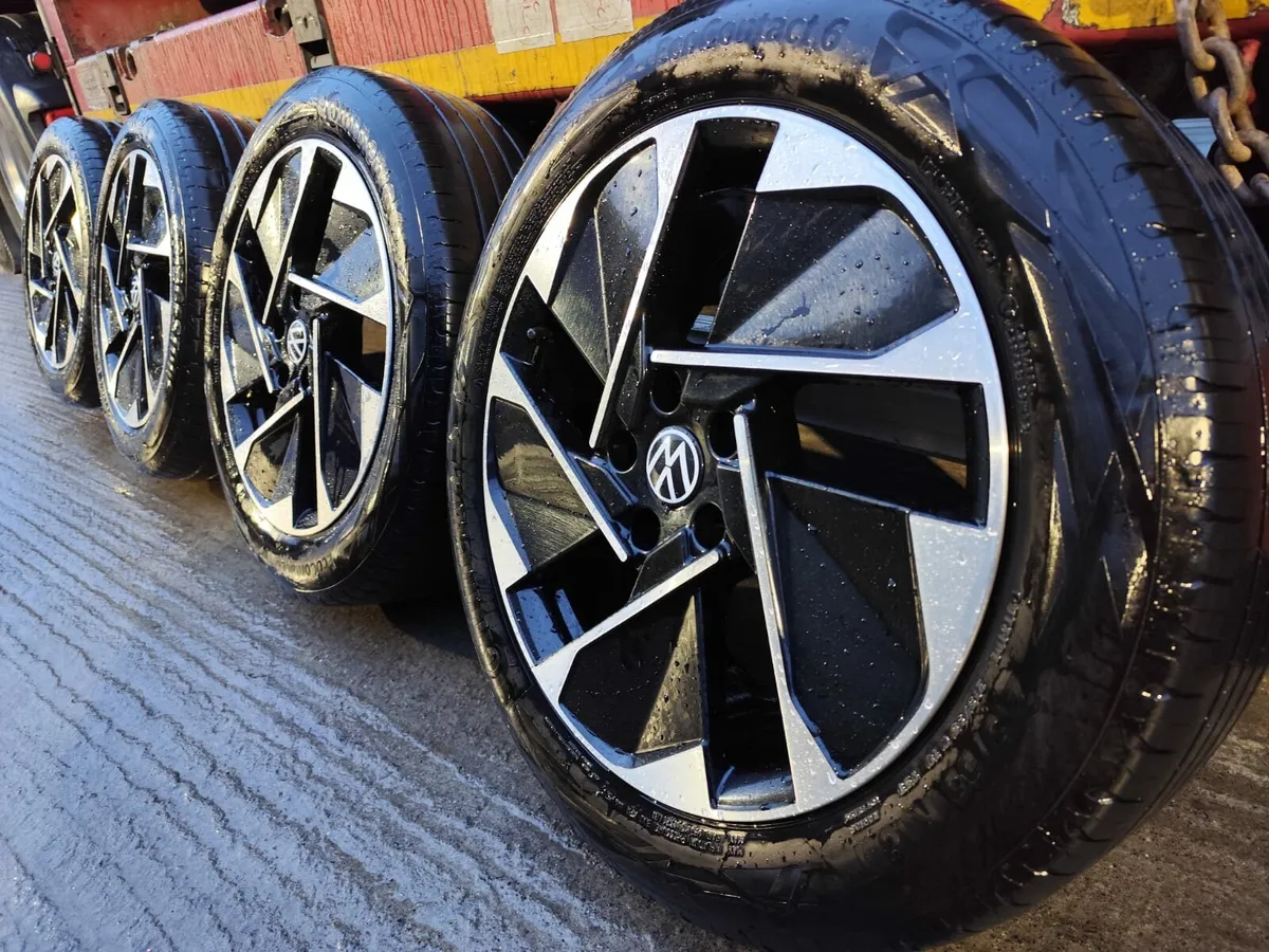 VW alloy wheels - Image 1