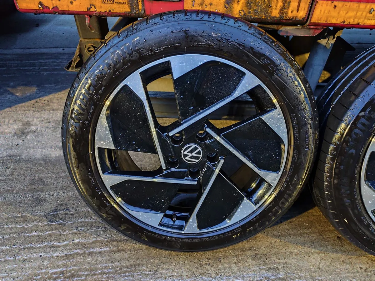 VW alloy wheels - Image 2