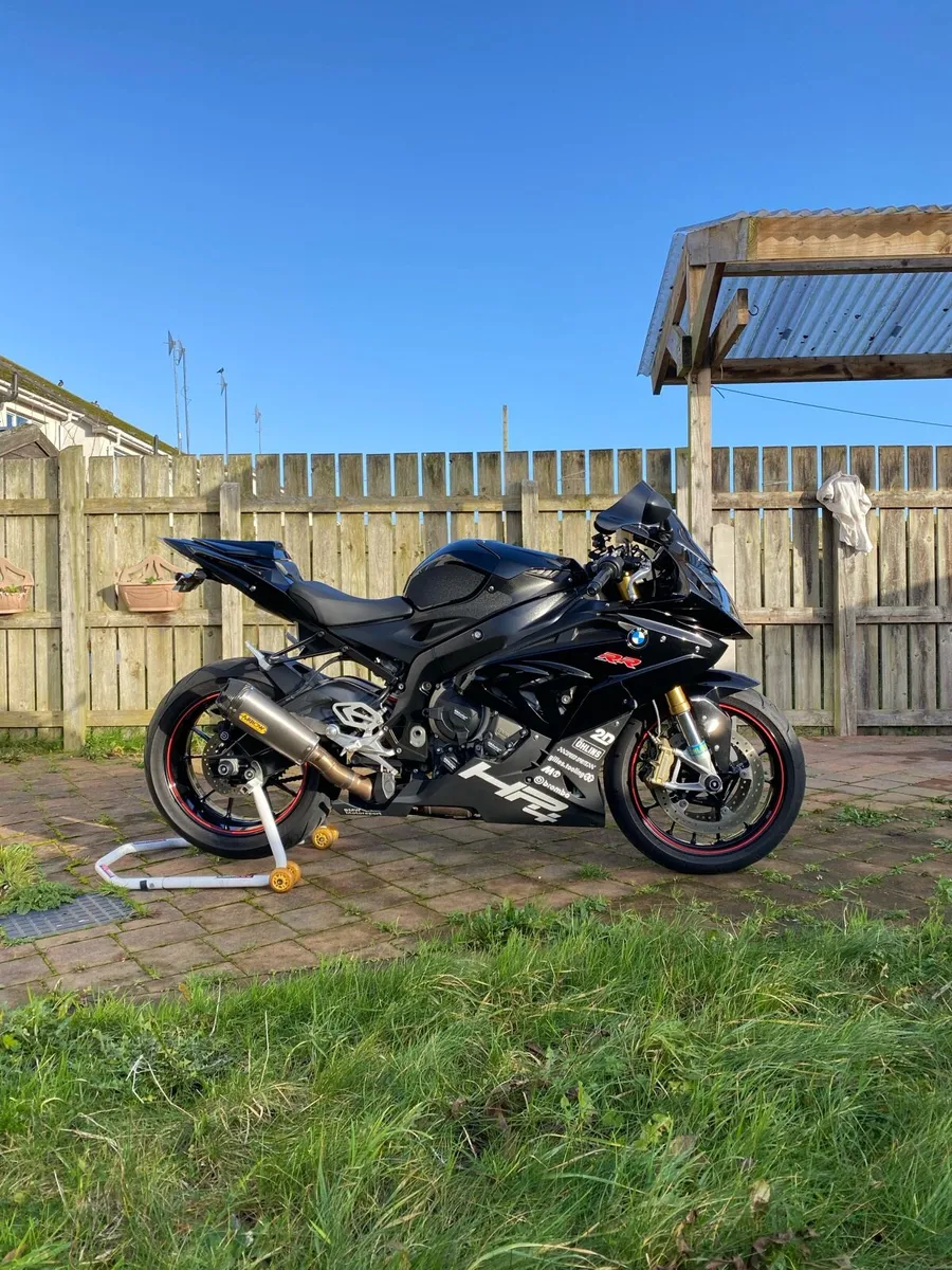 BMW S1000RR 2015 14k.km - Image 4