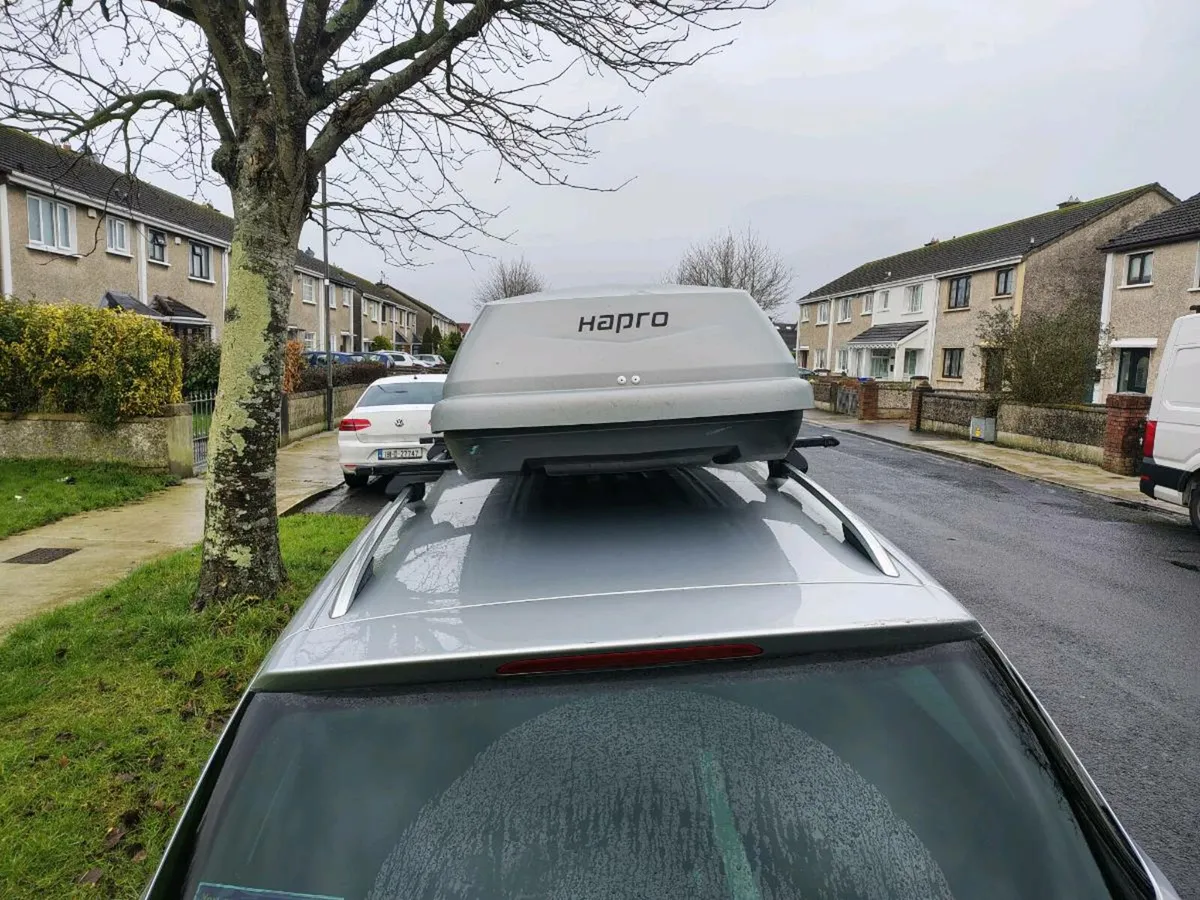 Roof Box and Bars - Image 4
