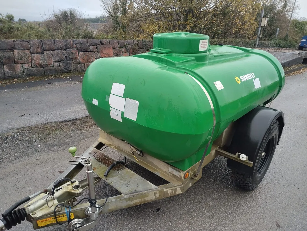 Trailer Water Tank - Image 2