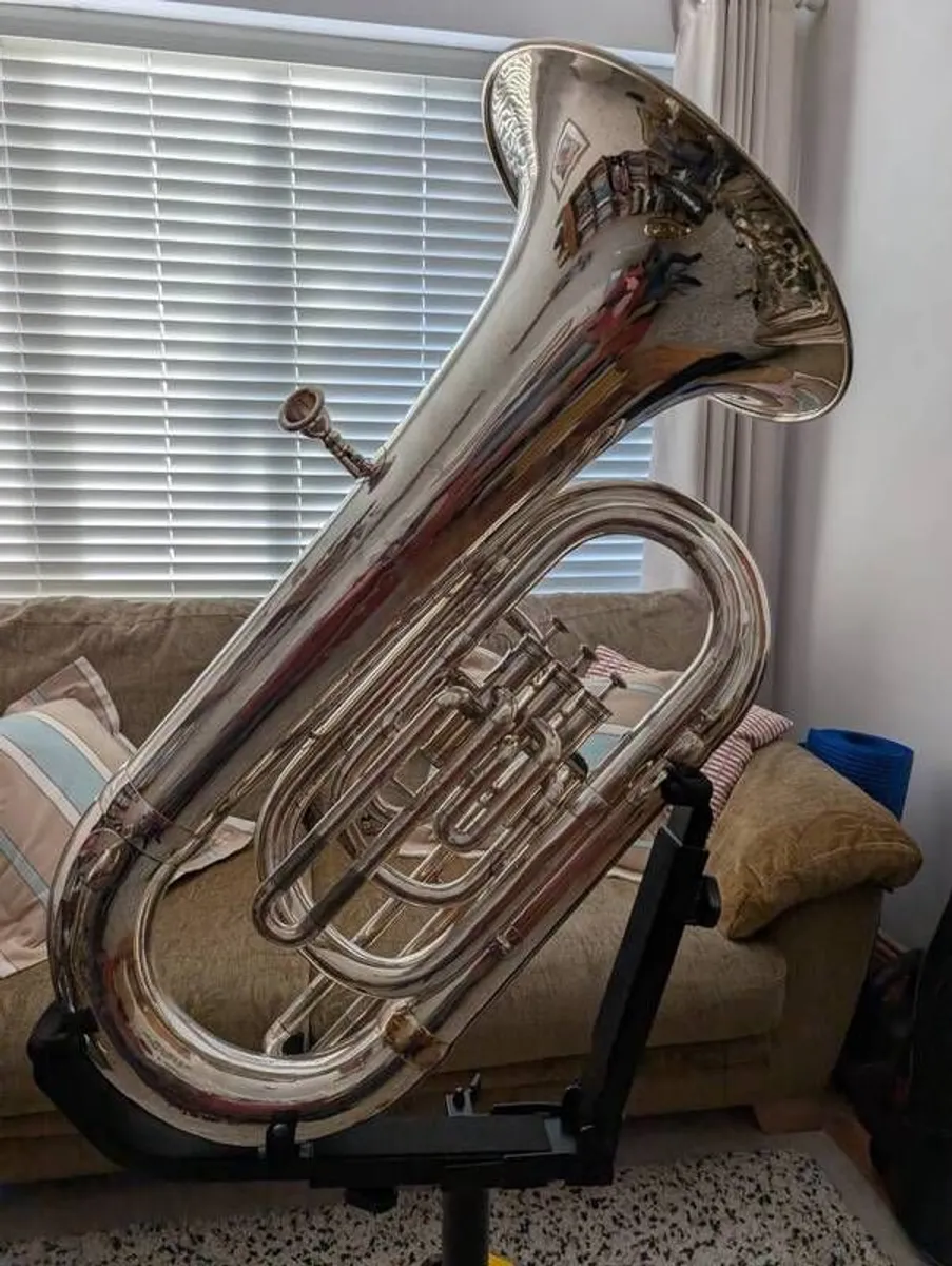 Tuba Eb bass 3 Valve Antoine Courtois - Image 1