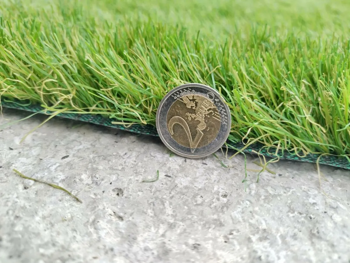 Artificial grass nationwide delivery - Image 1