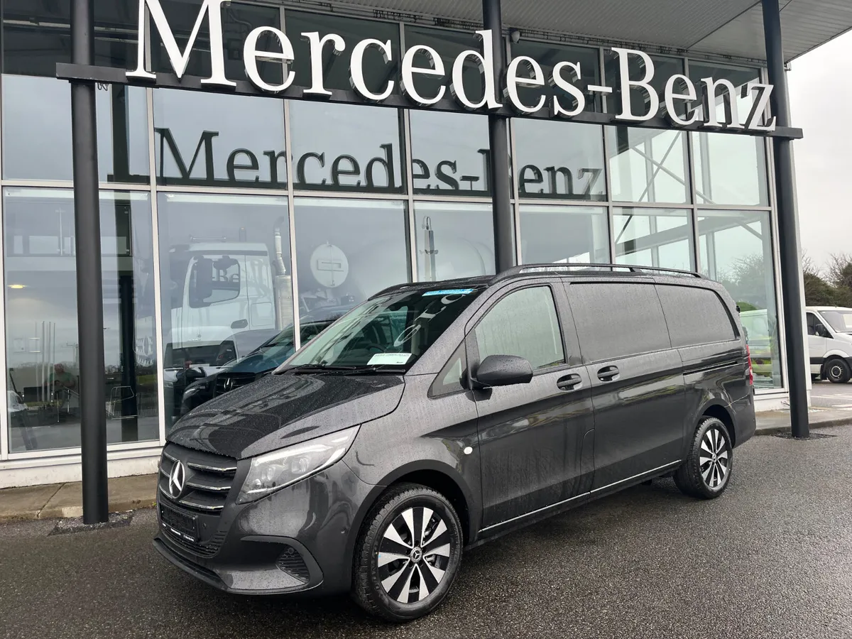 261 Mercedes-Benz Vito 116 SELECT Auto - Image 2