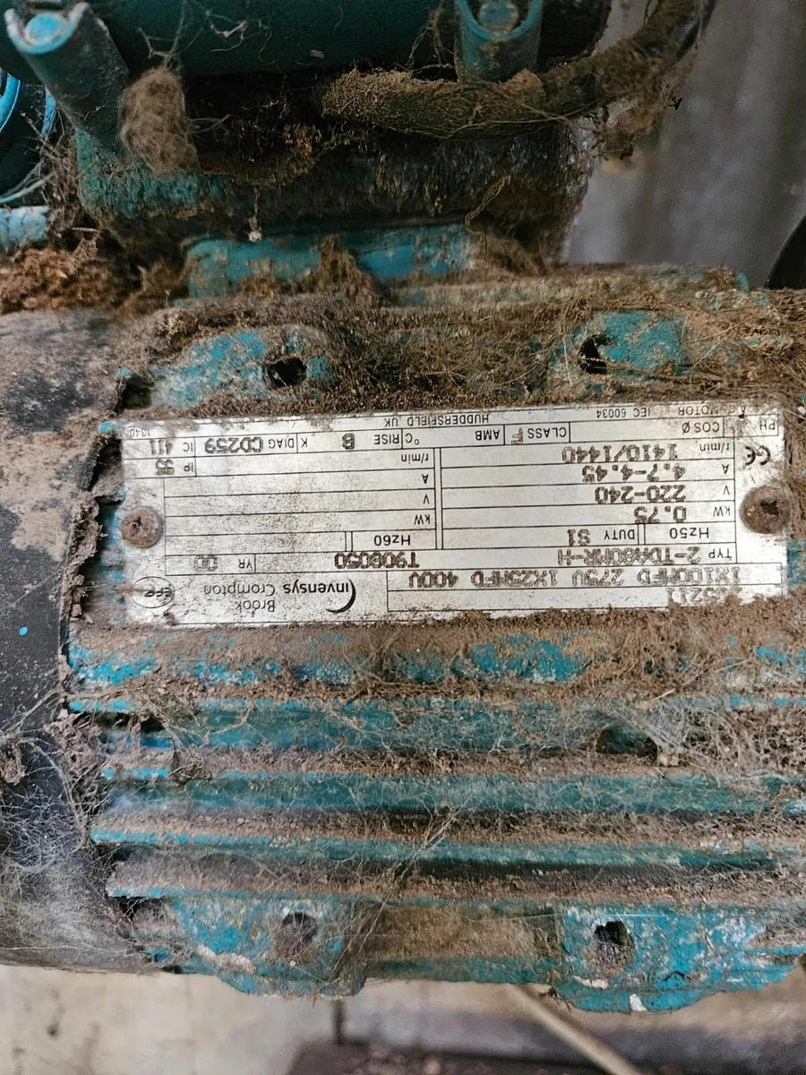 Dairymaster feeders - Image 3