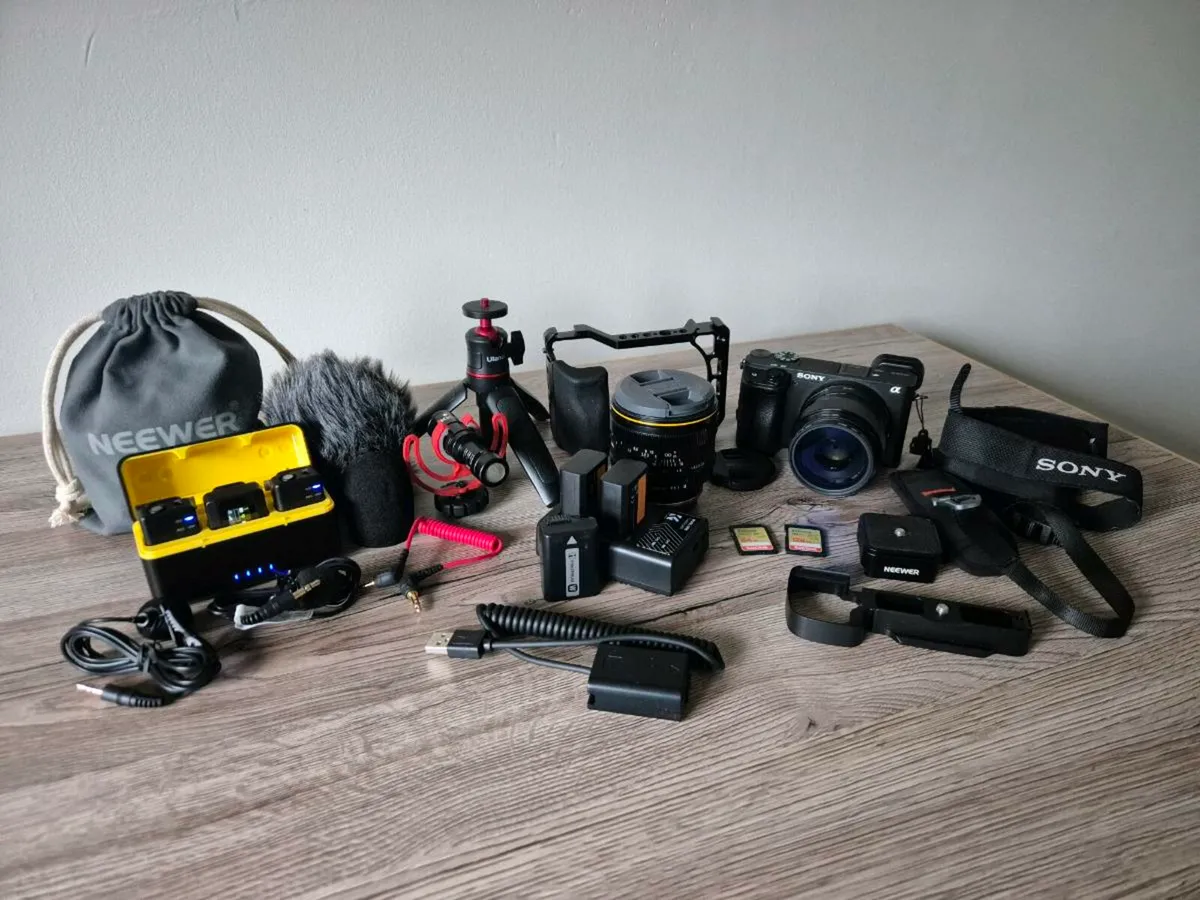 Sony a6400 Camera Bundle - Image 1