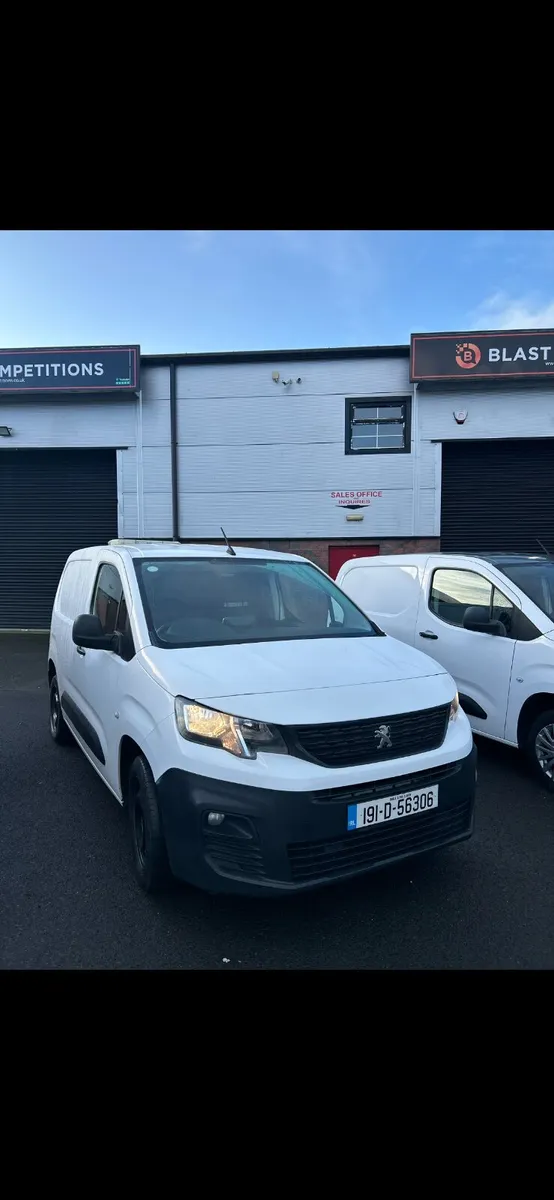 2019 Peugeot Partner Professional L1 Bhdi - Image 2