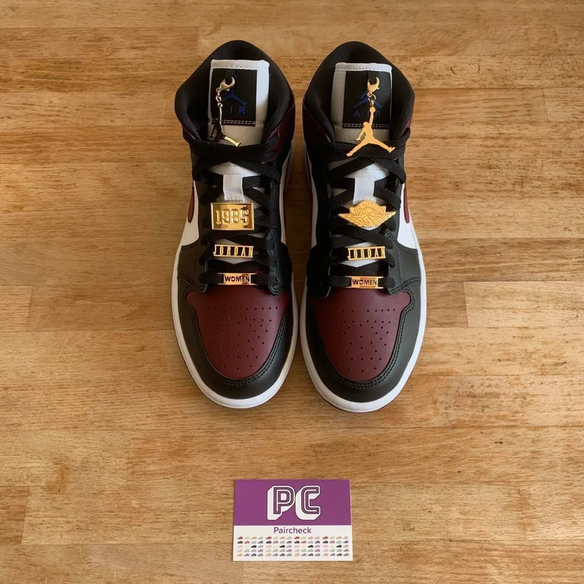 Genuine Air Jordans Size 6 - Image 3