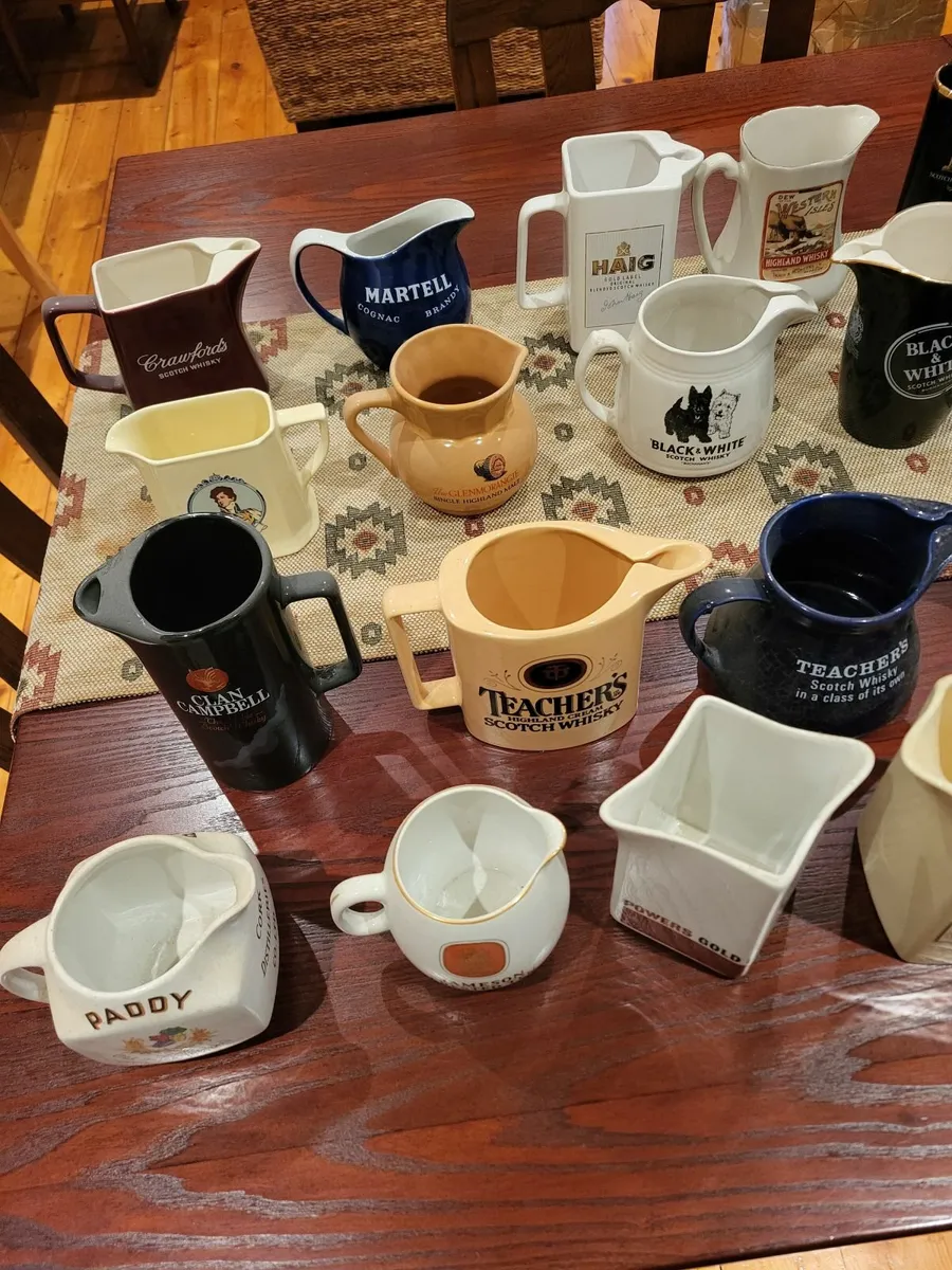 45 WHISKY WATER JUGS ADVERTISING - Image 3