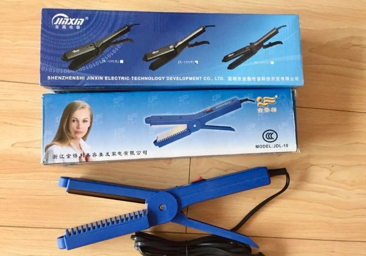 Hairdresser equipment - Image 4