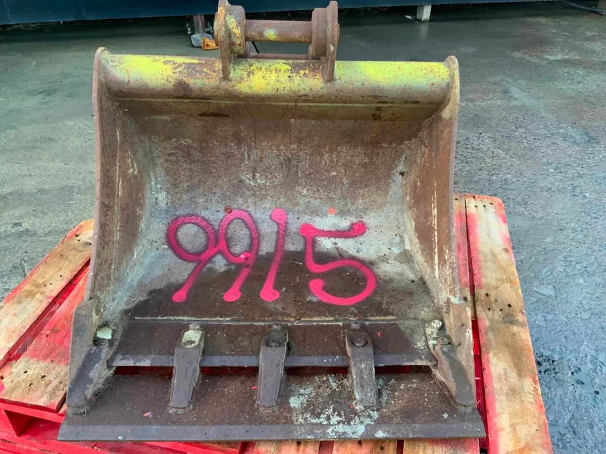 30" MINI DIGGER BUCKET.....40mm PINS...........991 - Image 2