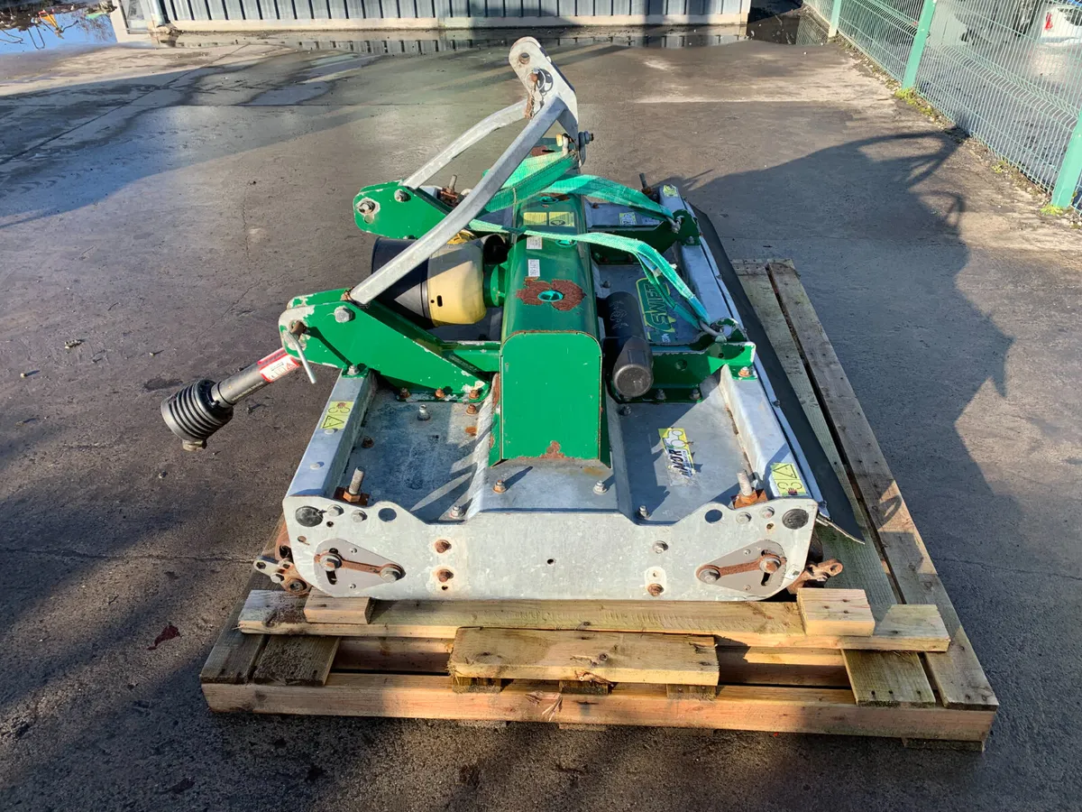 BID ONLINE NOW - 2018 MAJOR MJ71-190 ROLLER MOWER - Image 2
