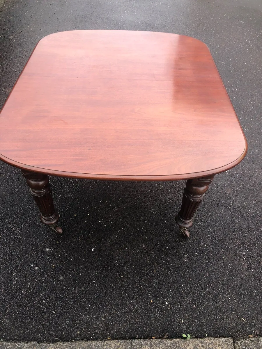 Mahogany Adjustable Dinning Table - Image 3