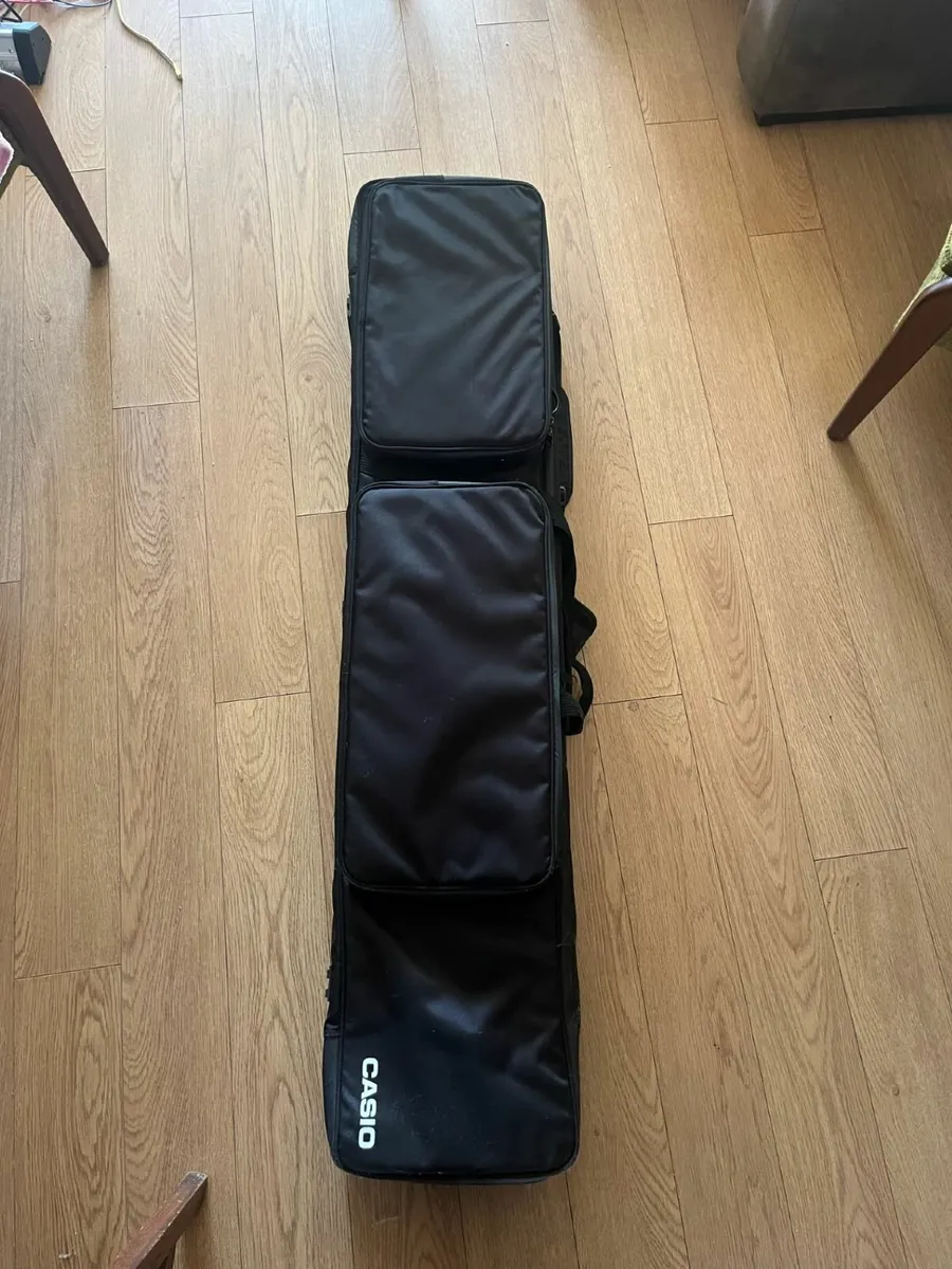 Casio keyboard 88 semi weighted keys with case - Image 2
