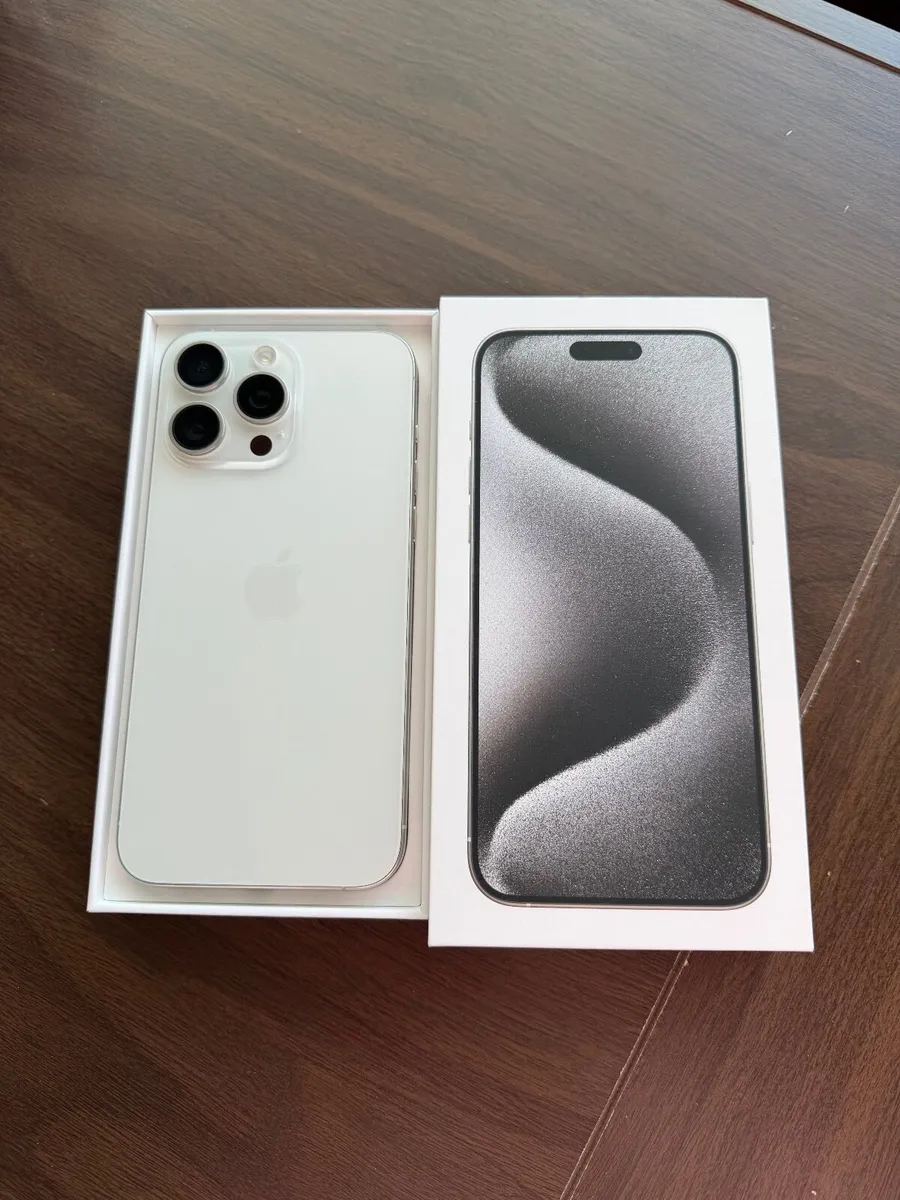 iPhone 15 Pro Max 256GB immaculate condition+Case - Image 4