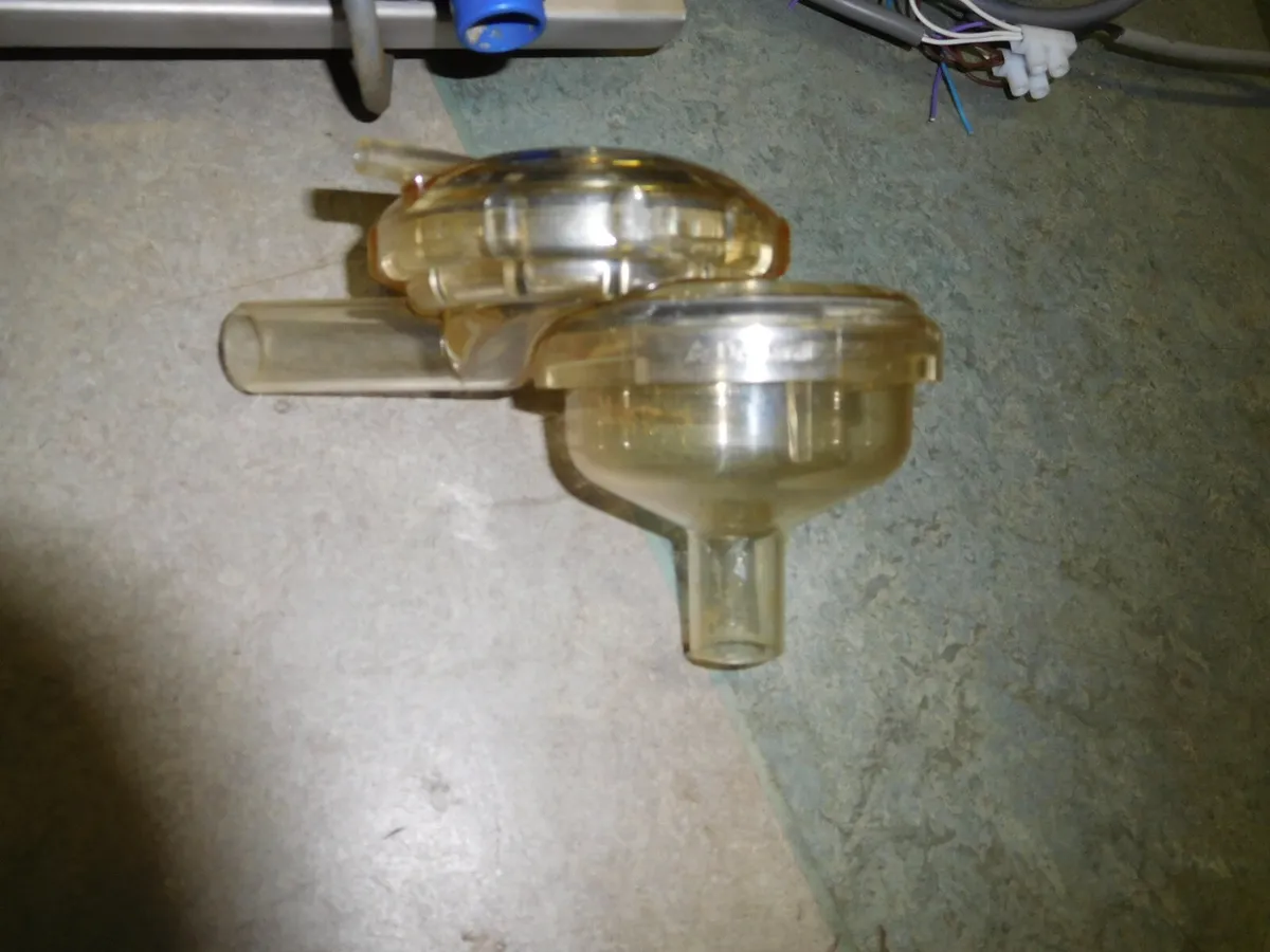 milking parlour - Image 2