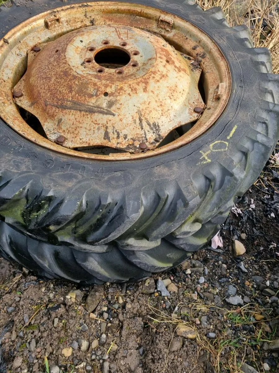 Rear tractor wheels - Image 2