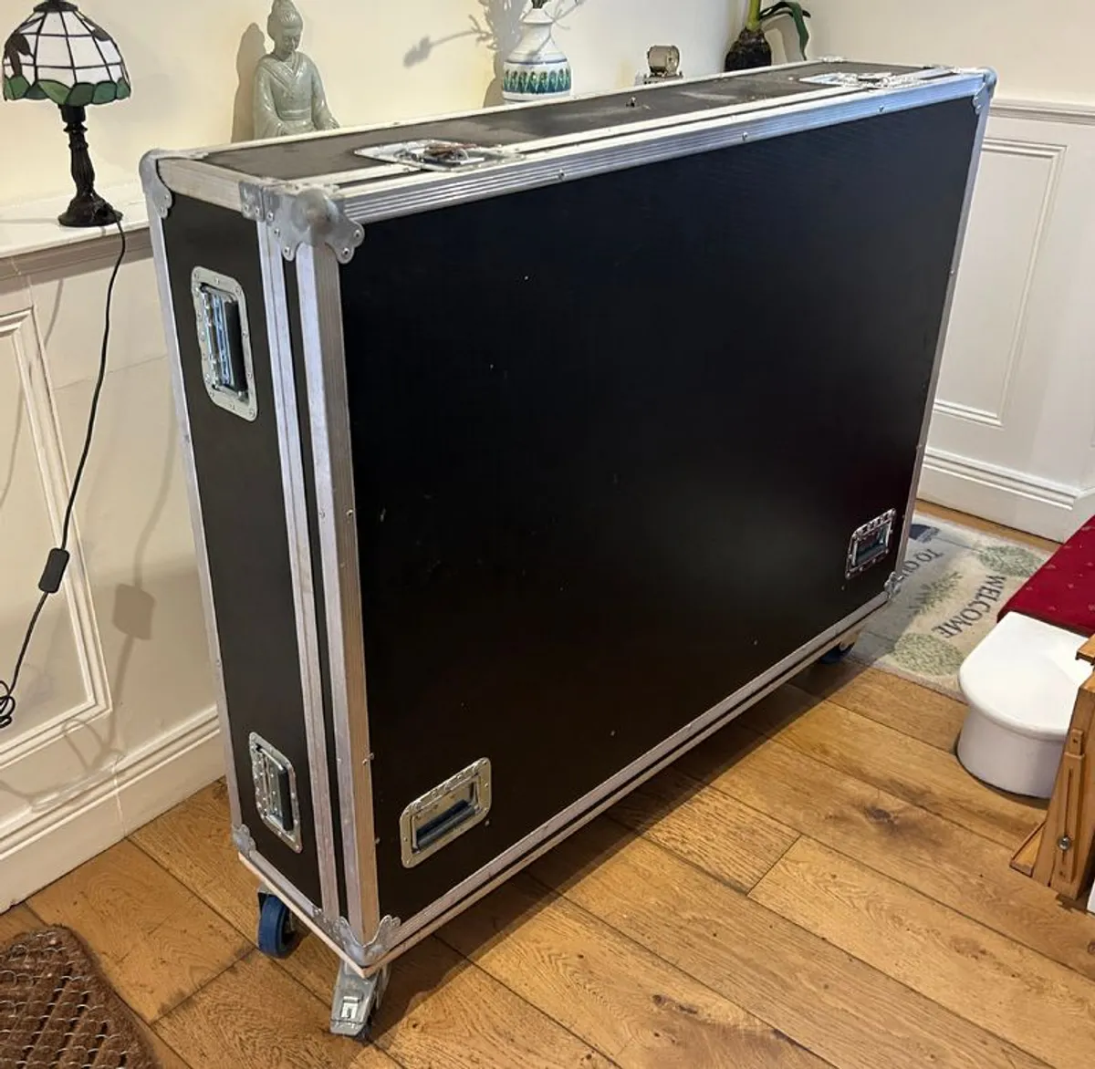 Soundcraft Ghost 32LE with Meter Bridge + Flight Case - Image 4