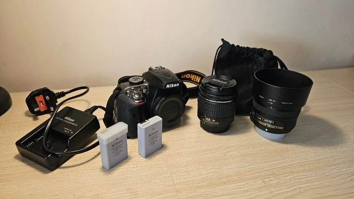 Nikon D3400 - Image 1