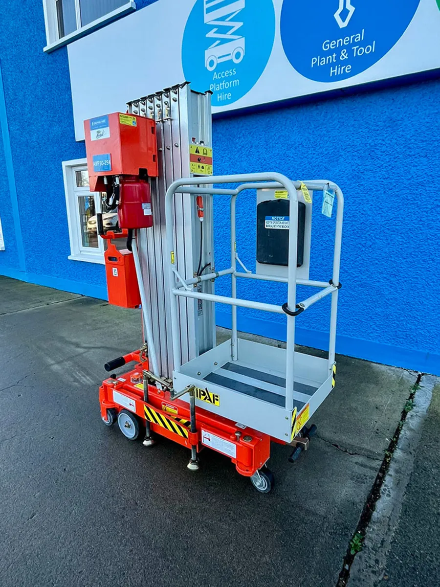 Dingli GTWY11-1300DC Compact Mast Lift - Image 3