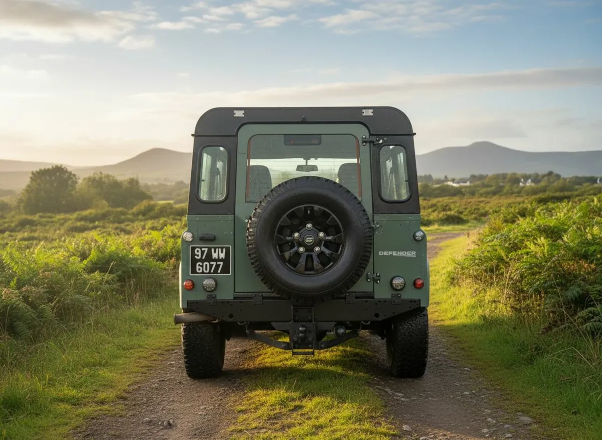 Land Rover Defender 1997 - Image 3