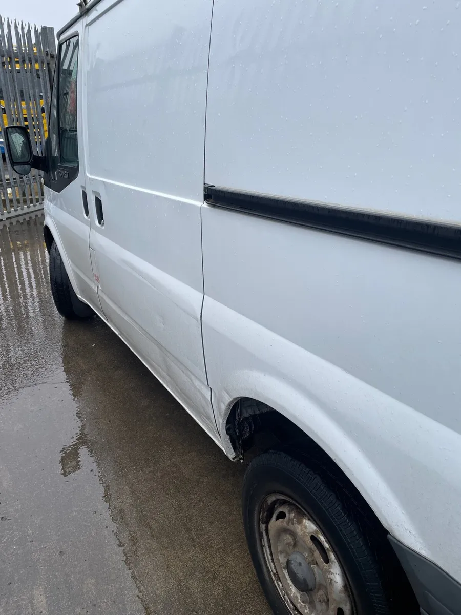 2011 ford transit - Image 3