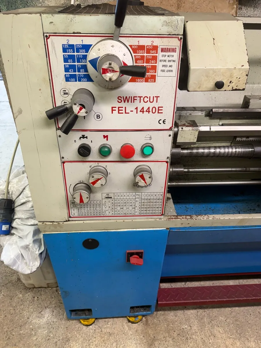 Metal lathe - Image 2