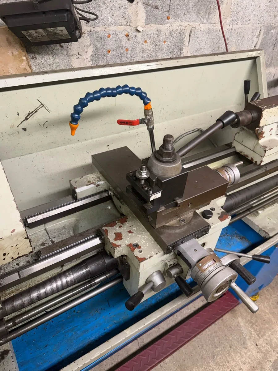 Metal lathe - Image 3