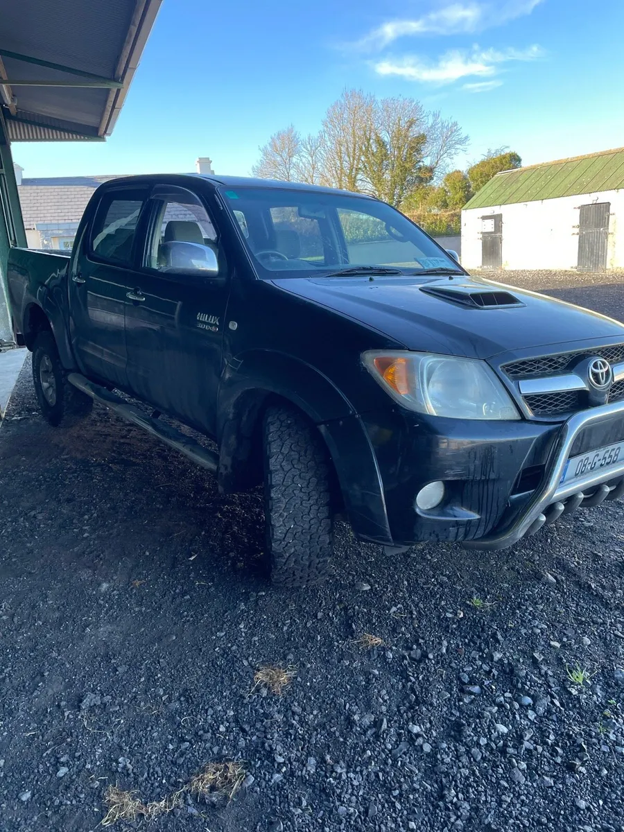 Toyota hilux - Image 1