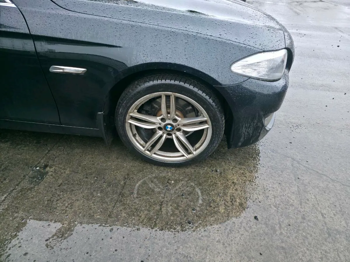Bmw 520d - Image 2