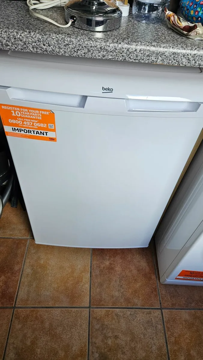 Beko under counter fridge - Image 1