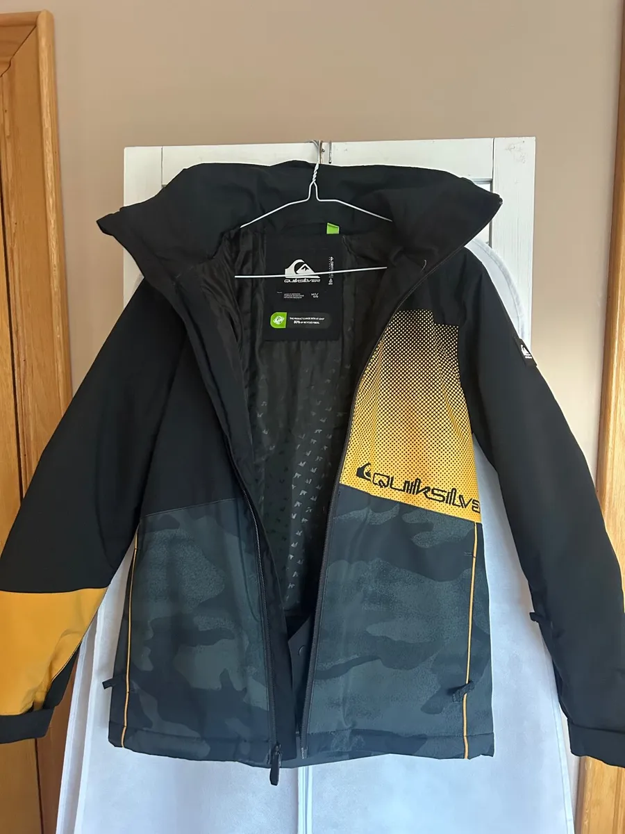 Boys Quiksilver Ski Jacket - Image 2