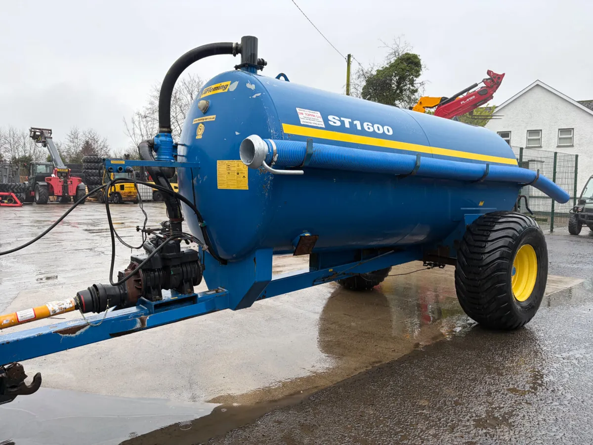 Fleming ST1600 Tanker - Image 1